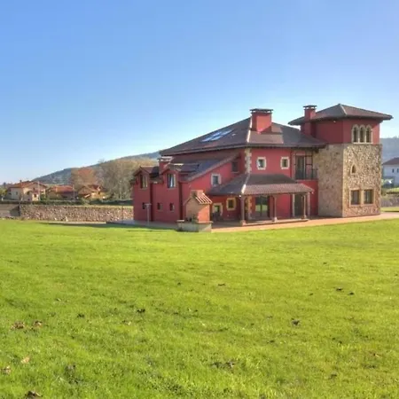 Villa Exclusiva Con Bosque Privado, Barbacoa Y Gran Jardin *
